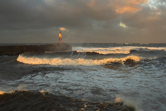 Amble North Breakwater Light